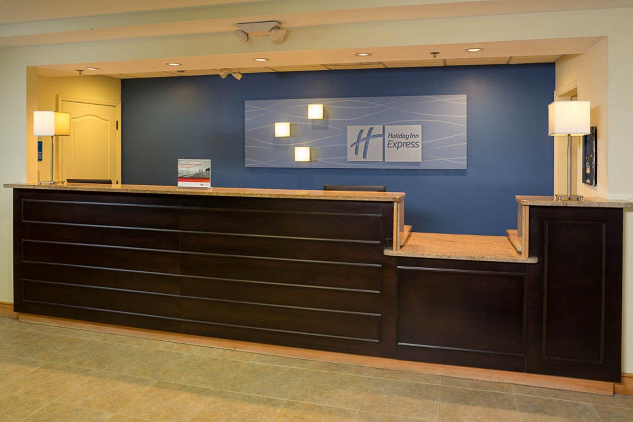 Holiday Inn Express - Clermont By Ihg Exterior foto